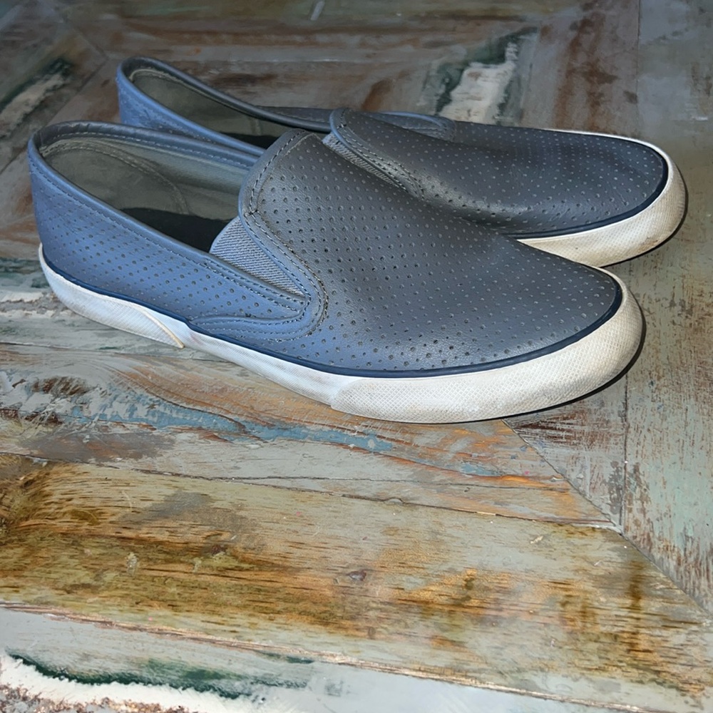 sperry slip ons✨